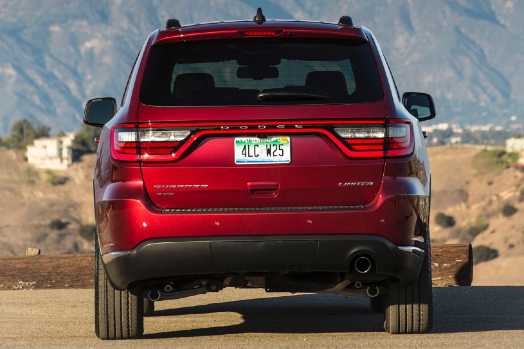 2014 Burgundy /Tan Dodge Durango Limited AWD (1C4RDJDGXEC) with an 3.6L V6 DOHC 24V engine, 8-Speed Automatic transmission, located at 3160 South Valley View Blvd, Las Vegas, NV, 89146, (888) 750-6845, 36.132458, -115.190247 - b64:VGhhbmtzIHRvIGl0cyB3ZWxjb21pbmcgaW50ZXJpb3IgYW5kIGV4Y2VsbGVudCBoaWdod2F5IG1hbm5lcnMsIHRoZSAyMDE0IERvZGdlIER1cmFuZ28gaXMgYSBncmVhdCBjaG9pY2UgZm9yIGEgc2V2ZW4tcGFzc2VuZ2VyIFNVVi4NCg0KdmVoaWNsZSBvdmVydmlldw0KVGhlIDIwMTQgRG9kZ2UgRHVyYW5nbyBpcyBvbmUgb2Ygb3VyIGZhdm9yaXRlIG9wdGlvbnMgZm9yIGEgc2l4LSBvciBz - Photo #4