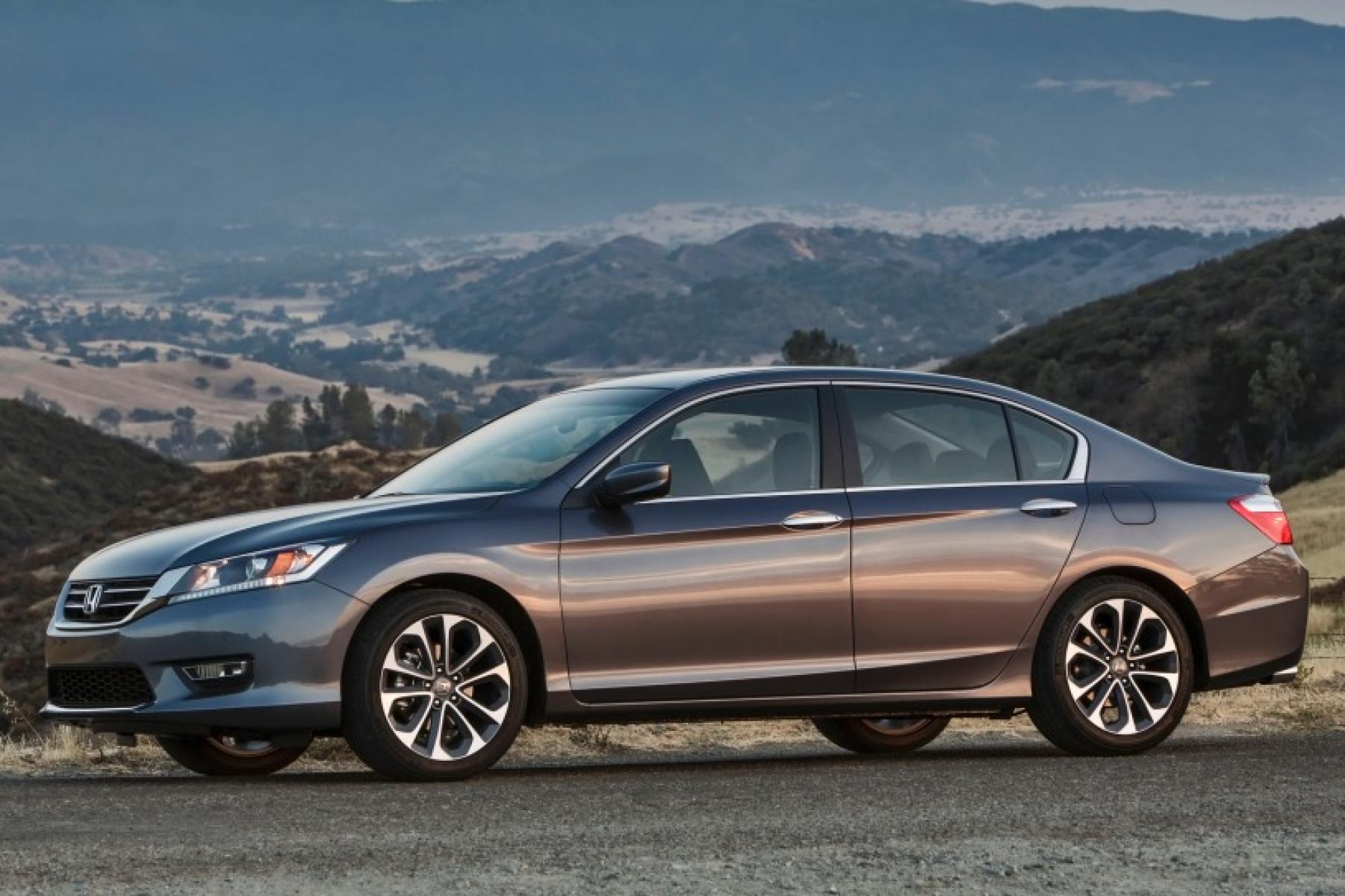 2014 Charcoal /Graphite Honda Accord Sport Sedan CVT (1HGCR2F54EA) with an 2.4L L4 DOHC 16V engine, Continuously Variable Transmission transmission, located at 3160 South Valley View Blvd, Las Vegas, NV, 89146, (888) 750-6845, 36.132458, -115.190247 - The 2014 Honda Accord earns top honors in the midsize sedan class with its mix of excellent packaging, superb fuel economy and rewarding performance. vehicle overview After last year's complete redesign, which resulted in a slimmer, more fuel-efficient Honda Accord with a higher-end cabin ambien - Photo #6