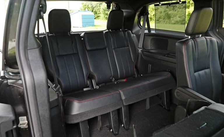 2017 Silver /Black Dodge Grand Caravan GT (2C4RDGEG0HR) with an 3.6L V6 DOHC 24V engine, 6A transmission, located at 1313 Las Vegas Blvd, North Port, FL, 34286, (888) 750-6845, 36.002834, -115.201302 - The 2017 Dodge Grand Caravan is all about transporting a bunch of people at an affordable price. This seven-passenger minivan undercuts its least expensive competitor by thousands of dollars when new. Even when loaded to the hilt with options, the price tag doesn't come close to its high-rent rivals- Photo#19